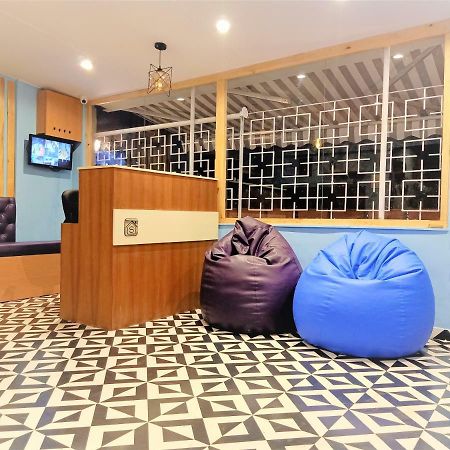 Stay Villa Hostel For Male And Female Bombay Eksteriør billede