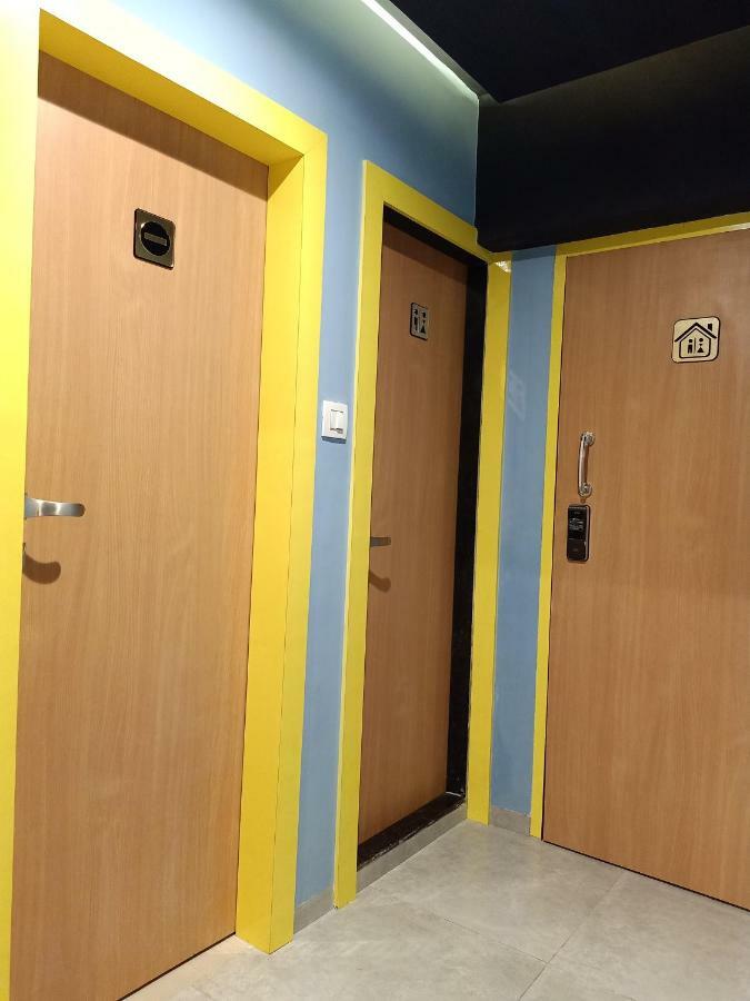 Stay Villa Hostel For Male And Female Bombay Eksteriør billede