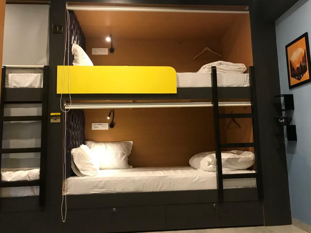 Stay Villa Hostel For Male And Female Bombay Eksteriør billede